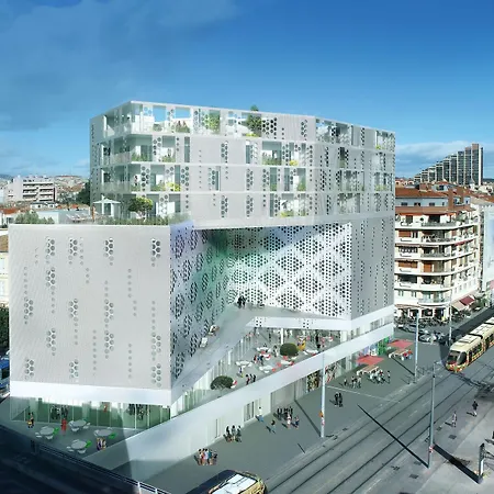 Campanile Centre St Roch Szálloda Montpellier